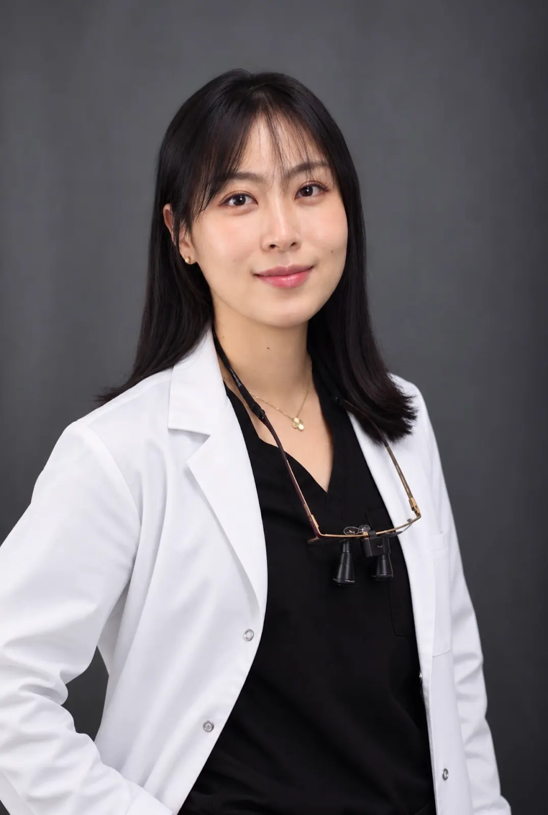 Dr. Anna Lee, DDS